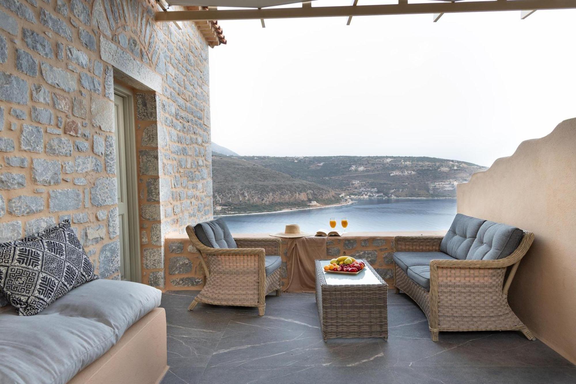 Akrolithi Guesthouse Karavostasi  Bagian luar foto