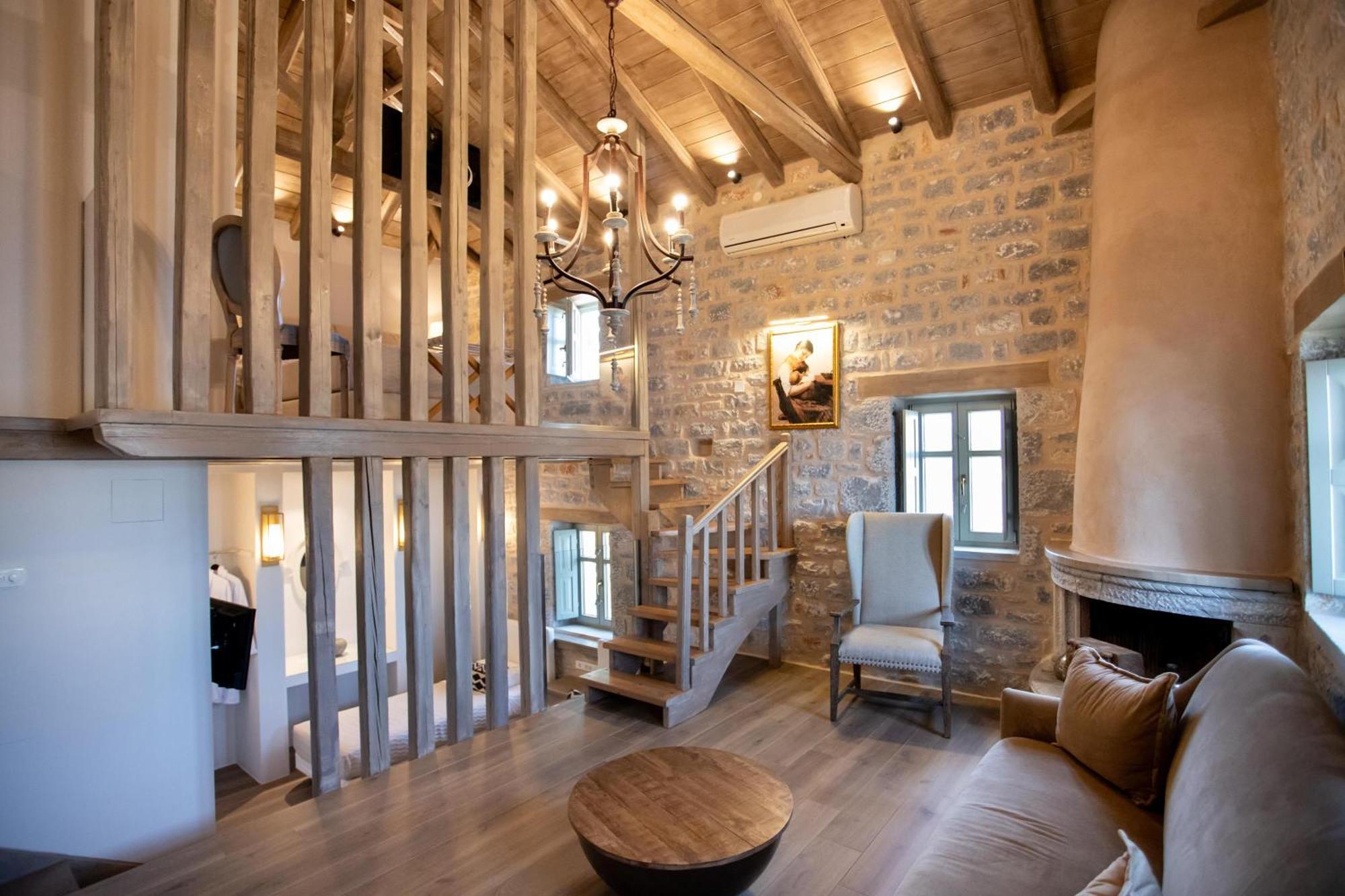 Akrolithi Guesthouse Karavostasi  Bagian luar foto