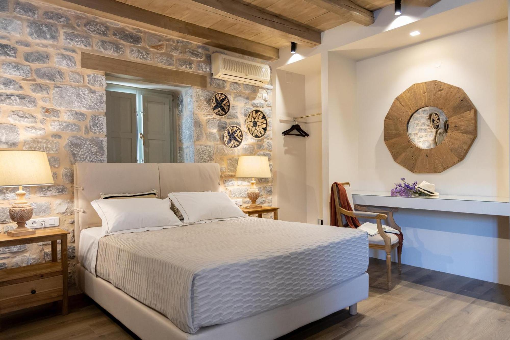 Akrolithi Guesthouse Karavostasi  Bagian luar foto